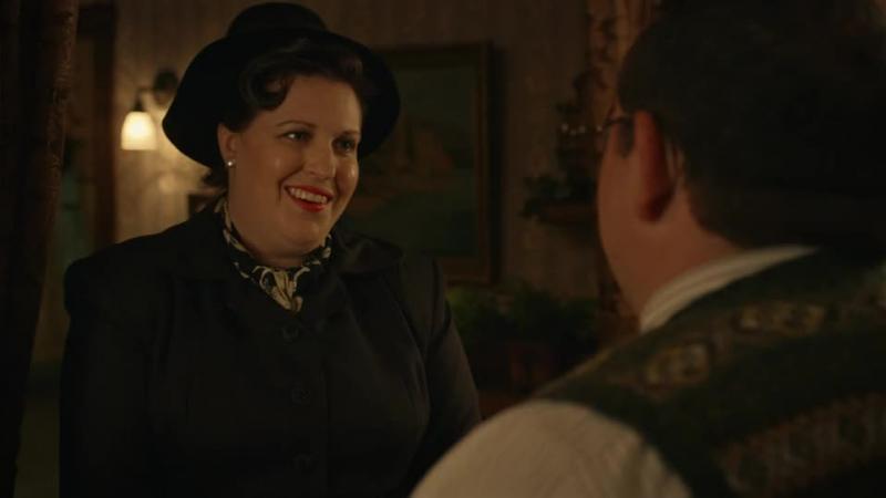 Кадры из сериала Почему женщины убивают (2019)
